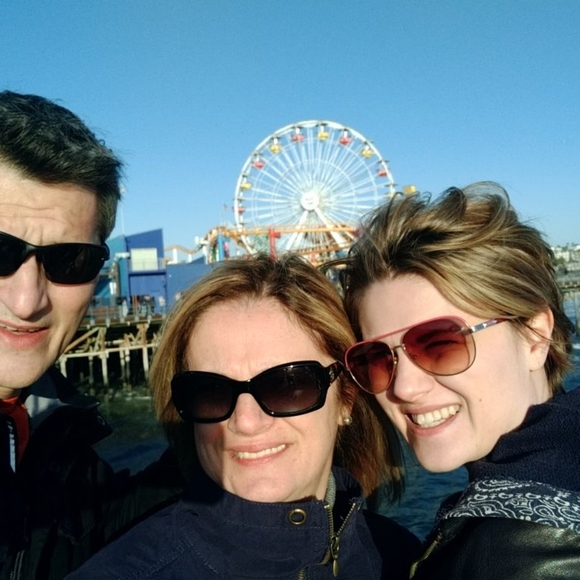 Meet your Posher, Adriana - Picture 4 of 5